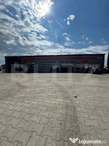 Spațiu comercial, de 390 mp, în Central
