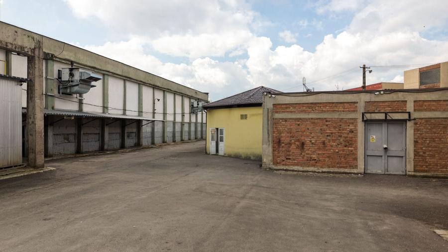 Spațiu industrial, de 1,021 mp, în Uzina 2