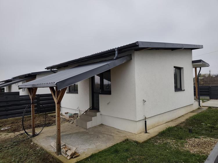 Casă individuală cu 3 camere cu Teren 320 Mp în Crevedia