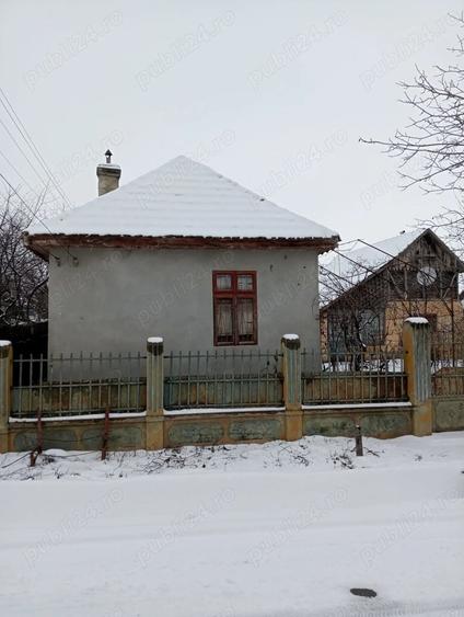 Casă cu 3 camere cu Teren 487 Mp în Cetate