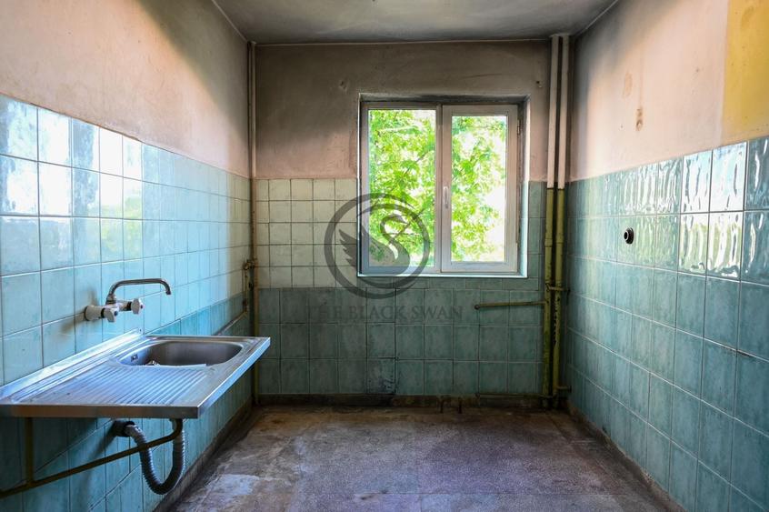 Apartament cu 2 camere semidecomandat în Vest