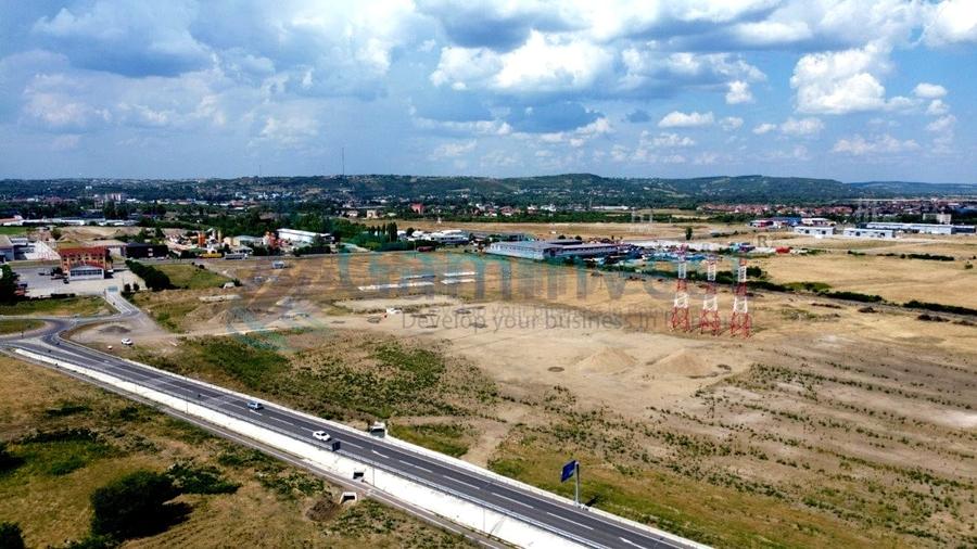 Teren Construcții intravilan de 9965 mp, în Centura