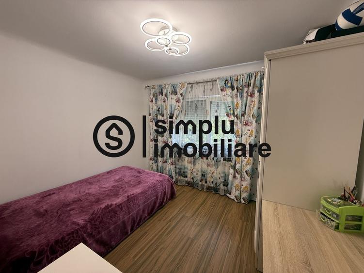 Apartament cu 4 camere decomandat, mobilat în 1 Mai