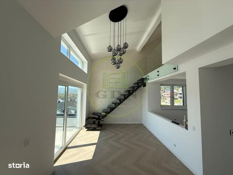 Apartament cu 3 camere în Cristian