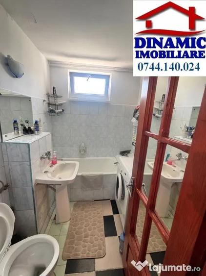 Apartament cu 2 camere decomandat în Mărăței
