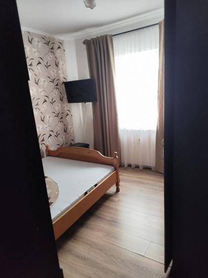 Apartament cu 2 camere decomandat în Exterior Vest