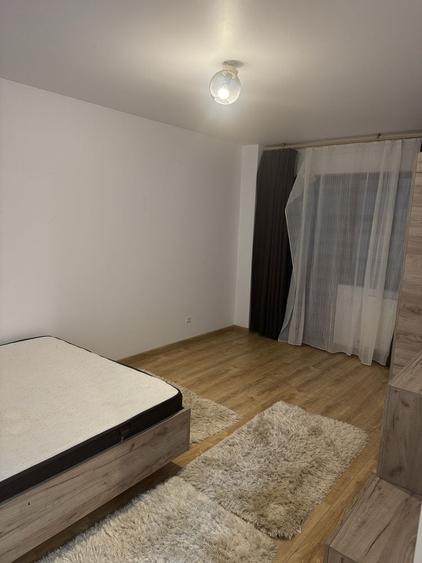 Apartament cu 2 camere în Mihai Bravu