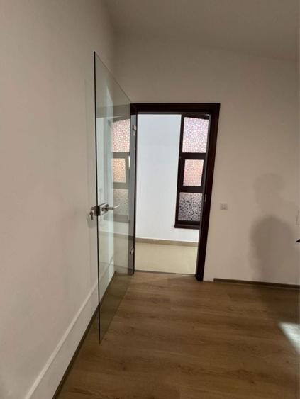 Spațiu comercial, de 137 mp, în Clinceni