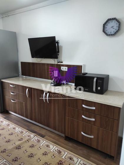 Apartament cu 3 camere decomandat, mobilat în Hipodrom 3