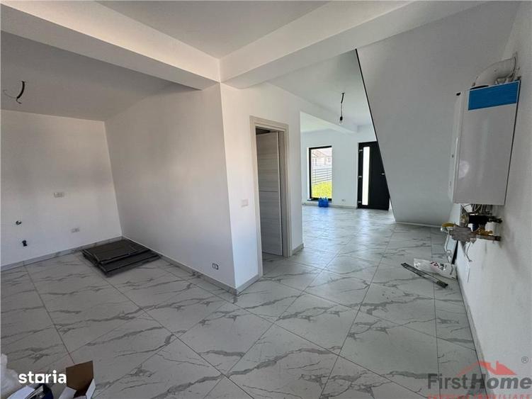 Casă cu 3 camere în Câmpineanca
