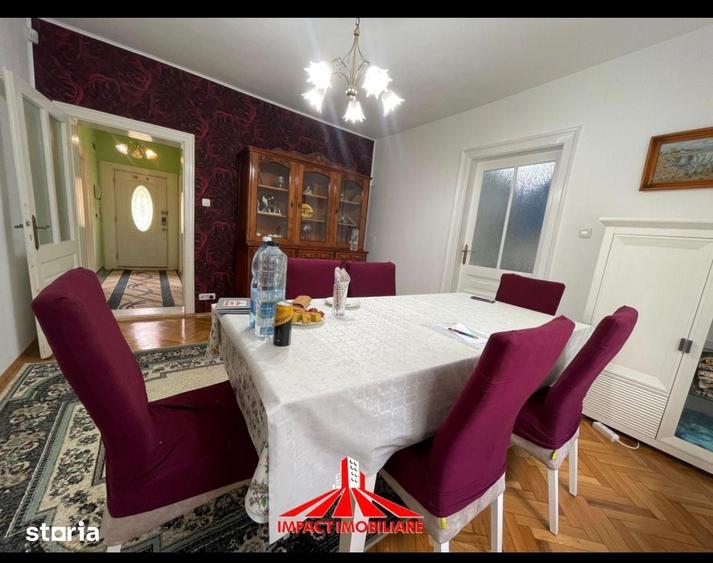 Casă cu 6 camere cu Teren 1745 Mp în Aradul Nou