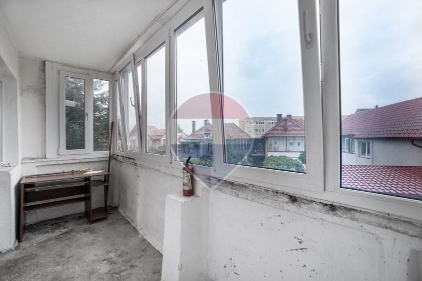 Apartament cu 2 camere decomandat în Central