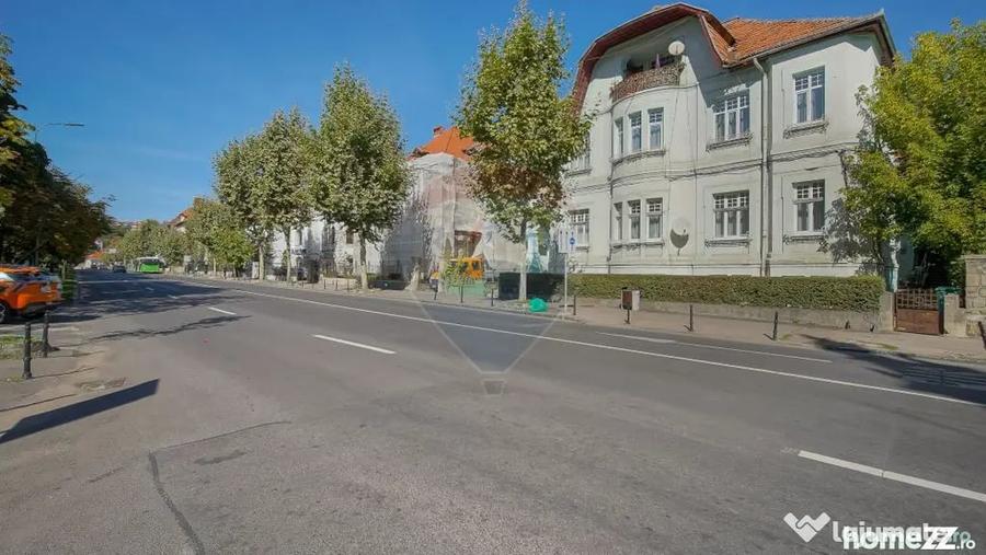 Apartament cu 3 camere nedecomandat în Ultracentral