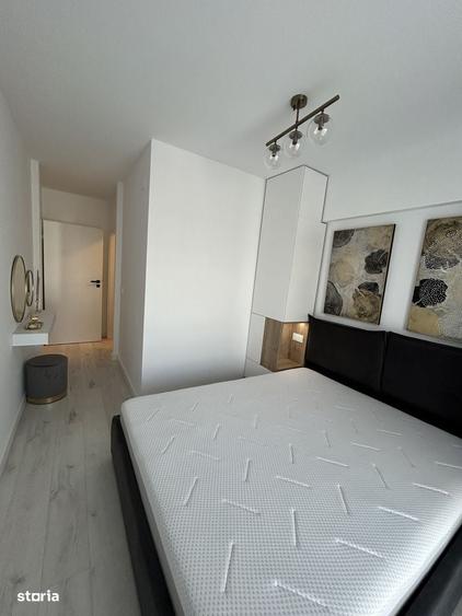Apartament cu 3 camere în Est