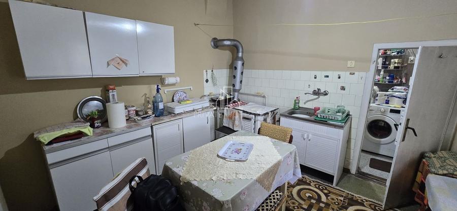 Casă individuală cu 4 camere cu Canalizare în Gheorghe Doja
