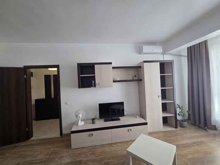 Garsonieră decomandată în Runcu
