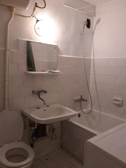 Garsonieră semidecomandată în Girocului