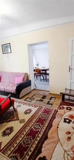 Apartament cu 2 camere semidecomandat în Decebal