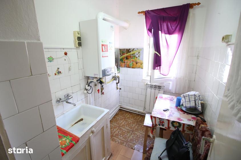 Apartament cu 2 camere în Micro 40