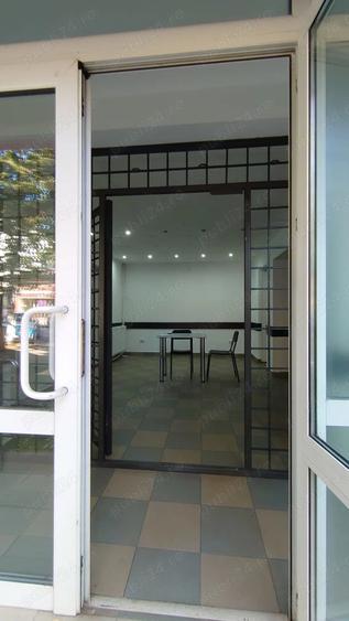 Spațiu comercial, de 50 mp, în Central