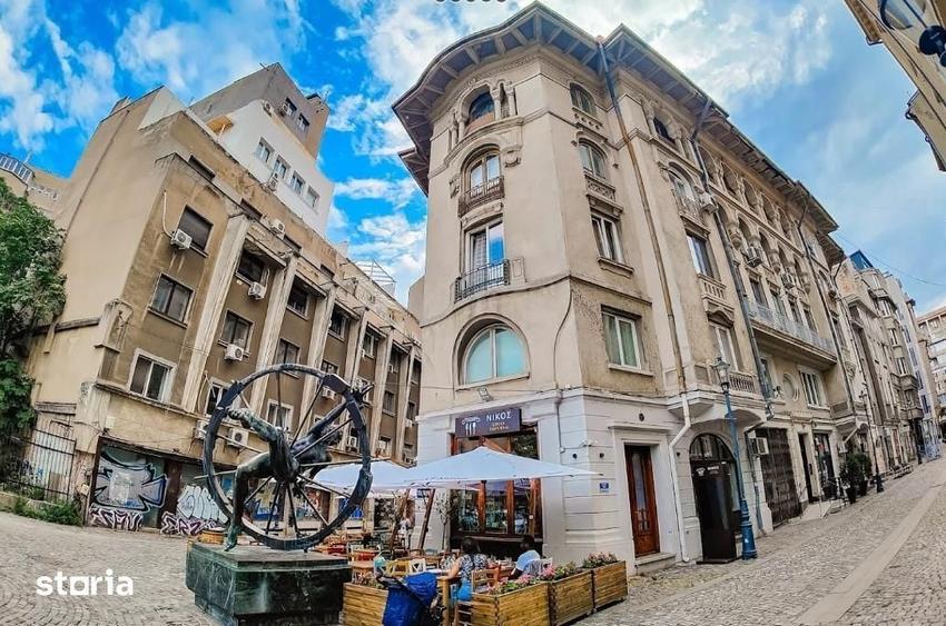 Apartament cu 4 camere decomandat în Centrul Istoric