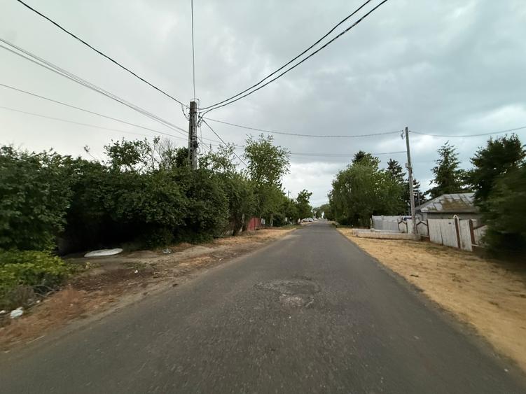 Teren Construcții intravilan de 1000 mp, în Adunații-Copăceni