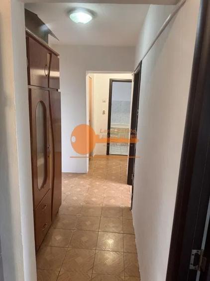 Apartament cu 3 camere in zona Lujerului-7 Minute de Metrou - 1