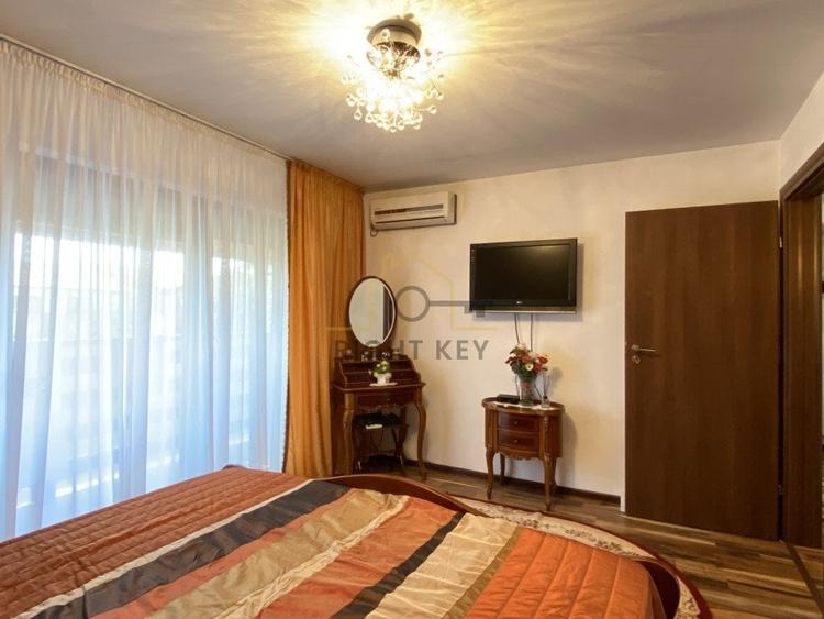 Duplex cu 3 camere cu Canalizare în Domnești