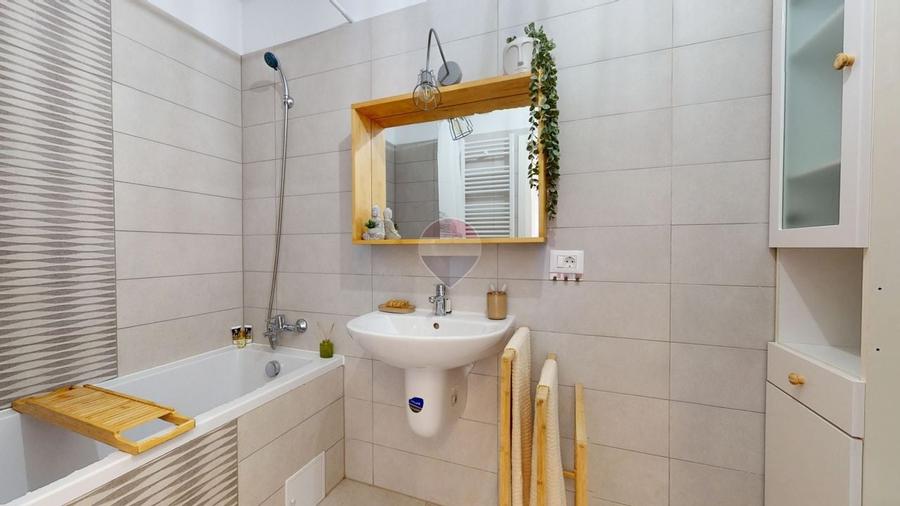 Apartament cu 2 camere semidecomandat în Bartolomeu