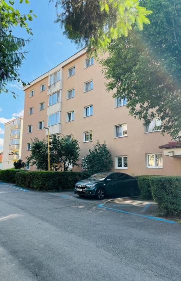 Apartament cu 2 camere decomandat în Drumul Carului