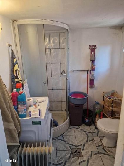 Casă cu 3 camere în Central