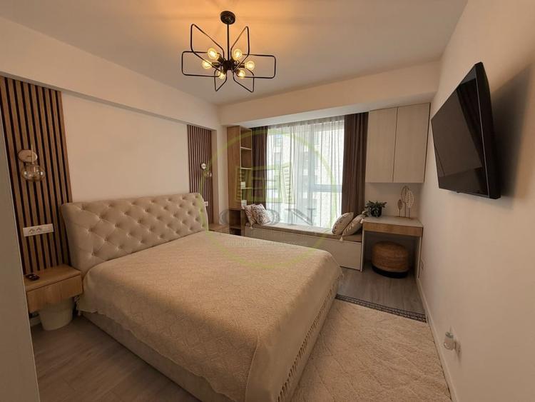 Apartament cu 3 camere, mobilat în Rovine