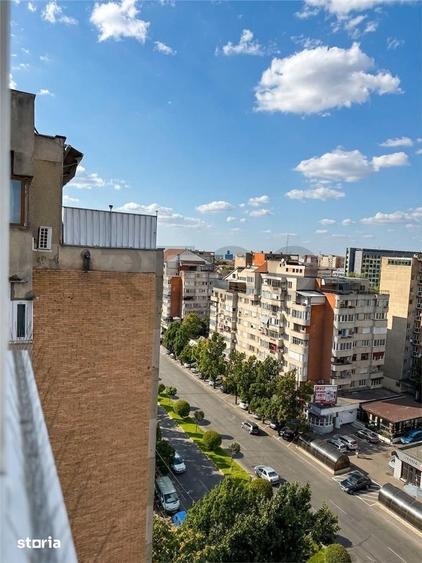Apartament cu 3 camere decomandat în Decebal
