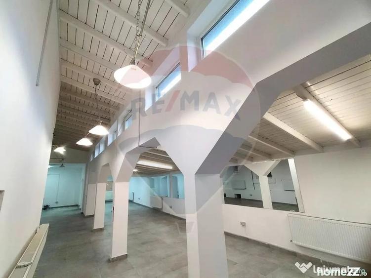 Spa?iu de birouri central - Vila 323 mp - Ideal sediu f... - 16