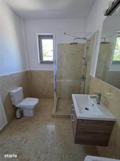 Casă cu 4 camere cu Teren 400 Mp în Corbeanca