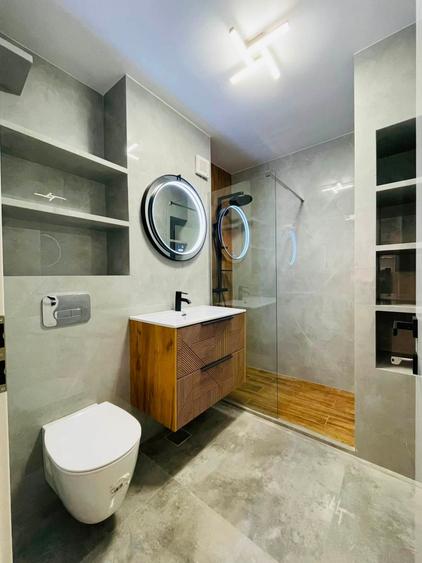 Apartament cu 2 camere semidecomandat, mobilat în Florești