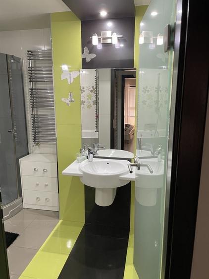 Apartament cu 3 camere decomandat în Unirii Centru