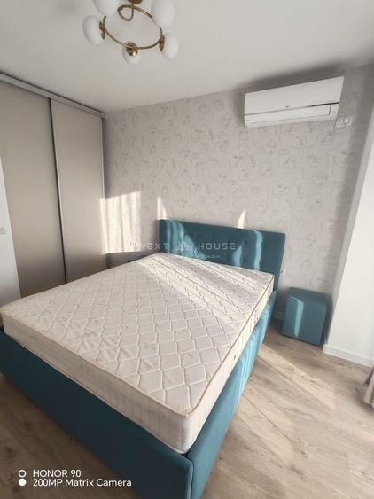 Apartament cu 3 camere decomandat, mobilat în Parcul Carol