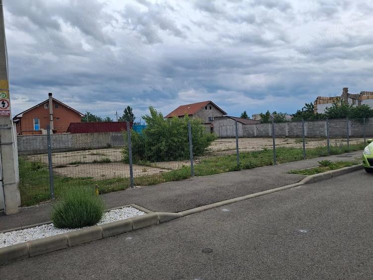 Teren de 544 mp, în Central
