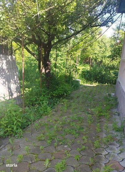 Casă cu 3 camere cu Teren 72 Mp în Central