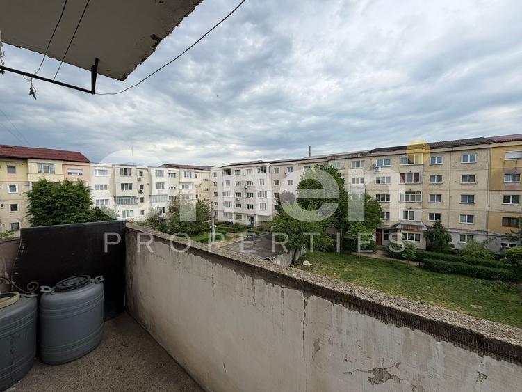Apartament cu 2 camere decomandat, mobilat în Hotvon