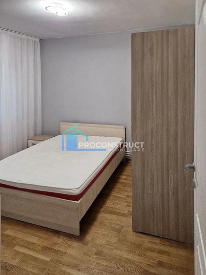 Apartament cu 2 camere decomandat în Soarelui