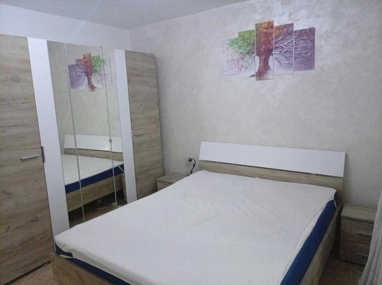 Apartament cu 2 camere decomandat în Canta