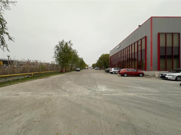 Spațiu comercial, de 500 mp, în Exterior Vest