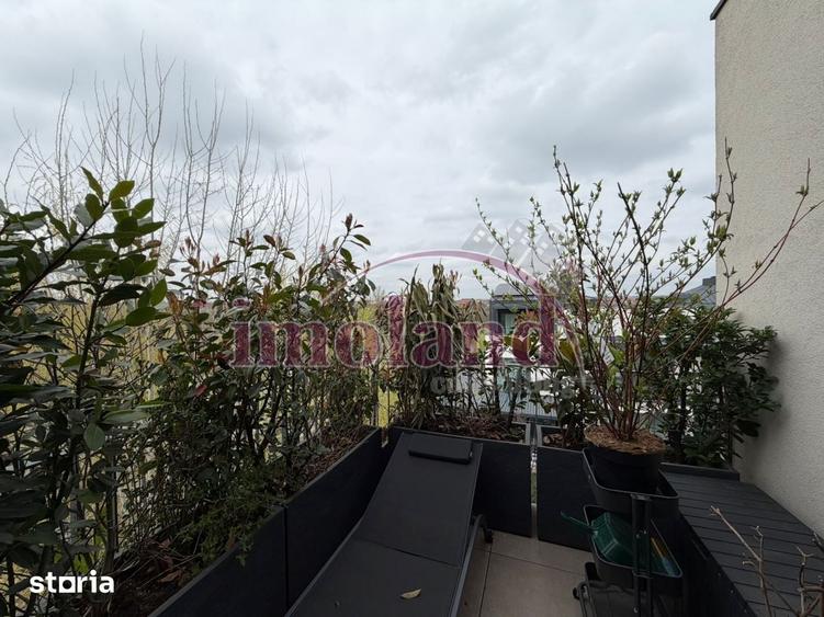 Apartament cu 4 camere în Central — fotografia 3
