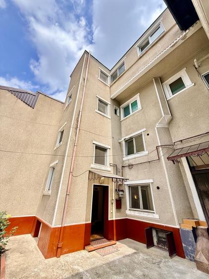 Duplex cu 4 camere cu Teren 100 Mp în Unirii