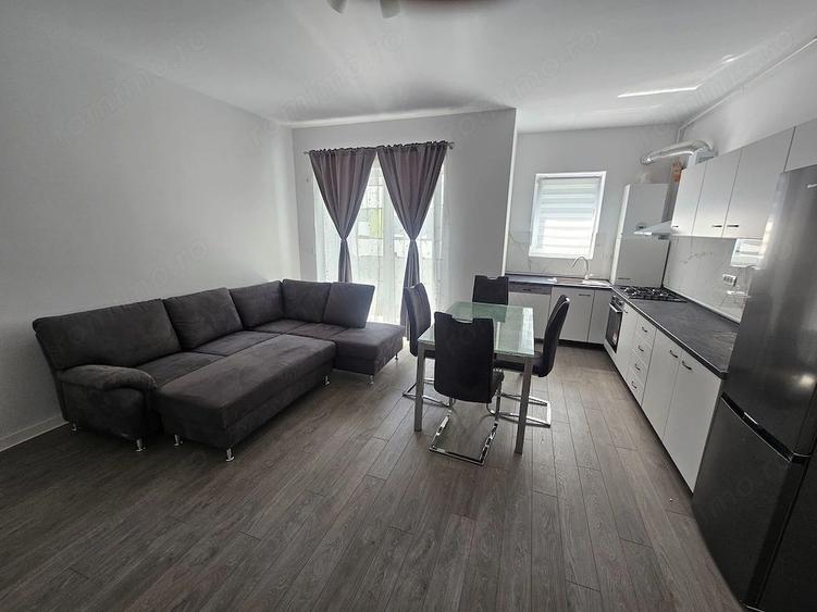 Apartament cu 2 camere decomandat, mobilat în Giroc
