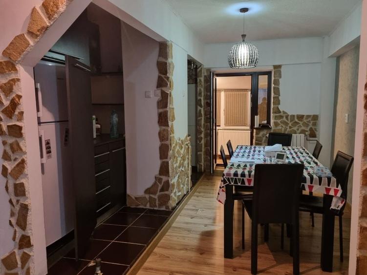 Inchiriere apartament 2 camere - 7