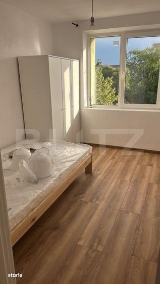 Apartament cu 4 camere decomandat în Central