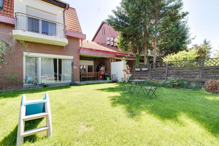 NOU!Vila NEMOBILATA,7 camere, PISCINA,curte 100mp! - 27